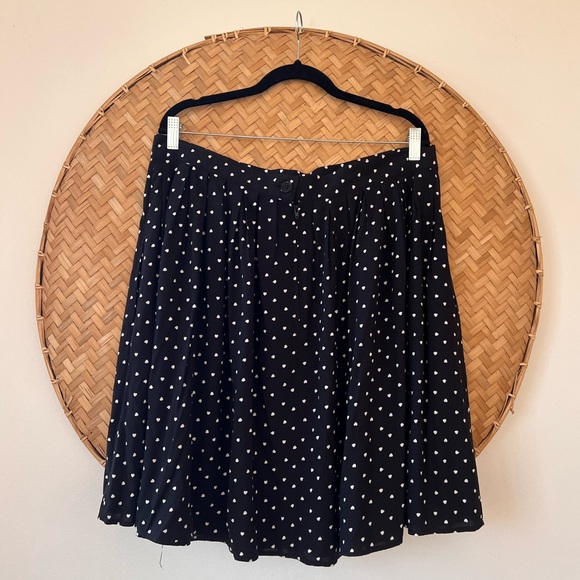 WOMEN’S HELL BUNNY A-LINE BLACK W/ POLKA DOTS SKIRT W/ POCKETS HEART BUTTONS EUC - Picture 13 of 16